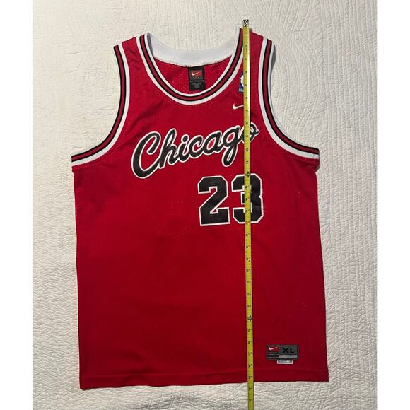 Vintage 90s Micheal Jordan jersey - Picture 8 of 8